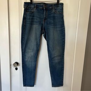 Old Navy Rockstar Mid-Rise Jean Women’s Size 14
